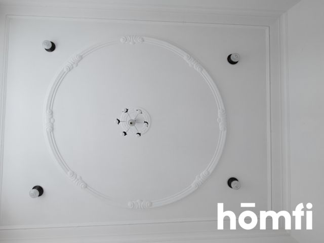 Mieszkanie do wynajęcia w centrum Łodzi w zabytkowej kamienicy z windą – wysokie 3,8 m, sztukaterie, idealne na biuro, kancelarię lub mieszkanie - Mieszkanie - Wynajem - Łódź