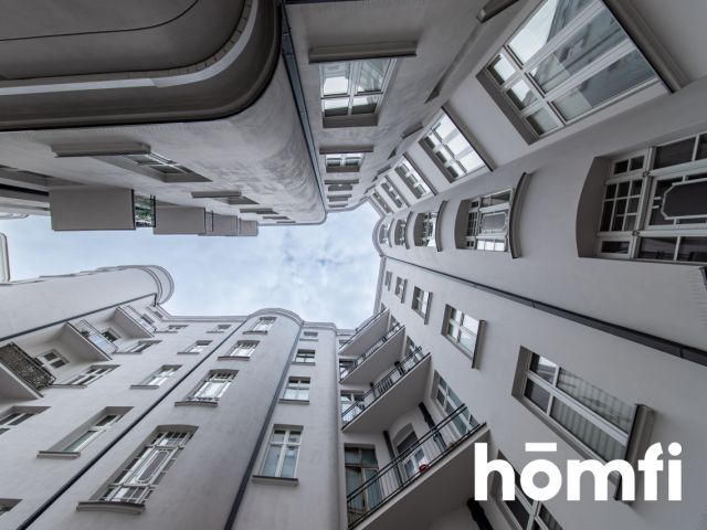 Apartment for rent in central Łódź – historic townhouse, elevator, high ceilings 3.8 m, ideal for office, clinic or residential use - Apartment - Rent - Łódź, Widzew