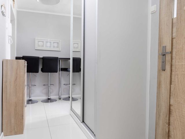 MIESZKANIE NA WYNAJEM BLISKO POLITECHNIKI - Mieszkanie - Wynajem - Kielce