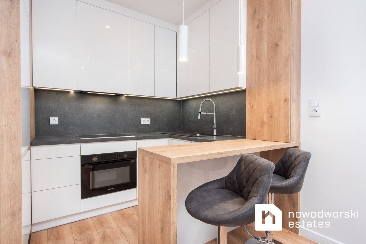 2 pokoje | najwyższe piętro | Port Popowice | Balkon | Miejsce postojowe i komórka lokatorska - Mieszkanie - Wynajem - Wrocław, Fabryczna