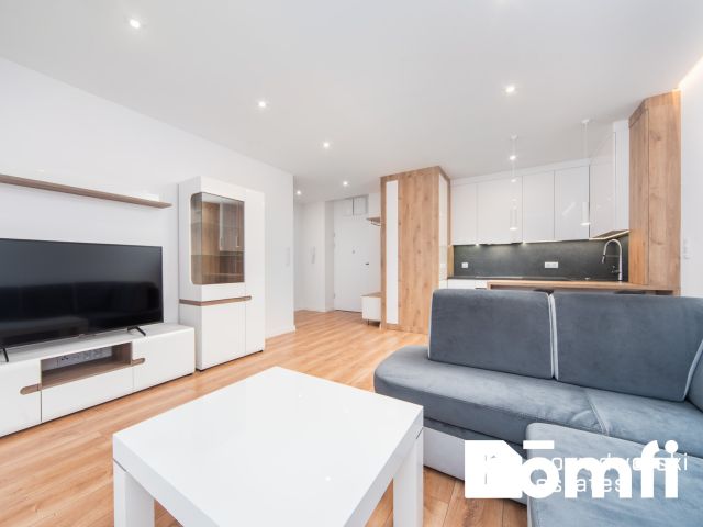 2 rooms | top floor | Port Popowice | Balcony | Parking space and storage unit - Apartment - Rent - Wrocław, Fabryczna