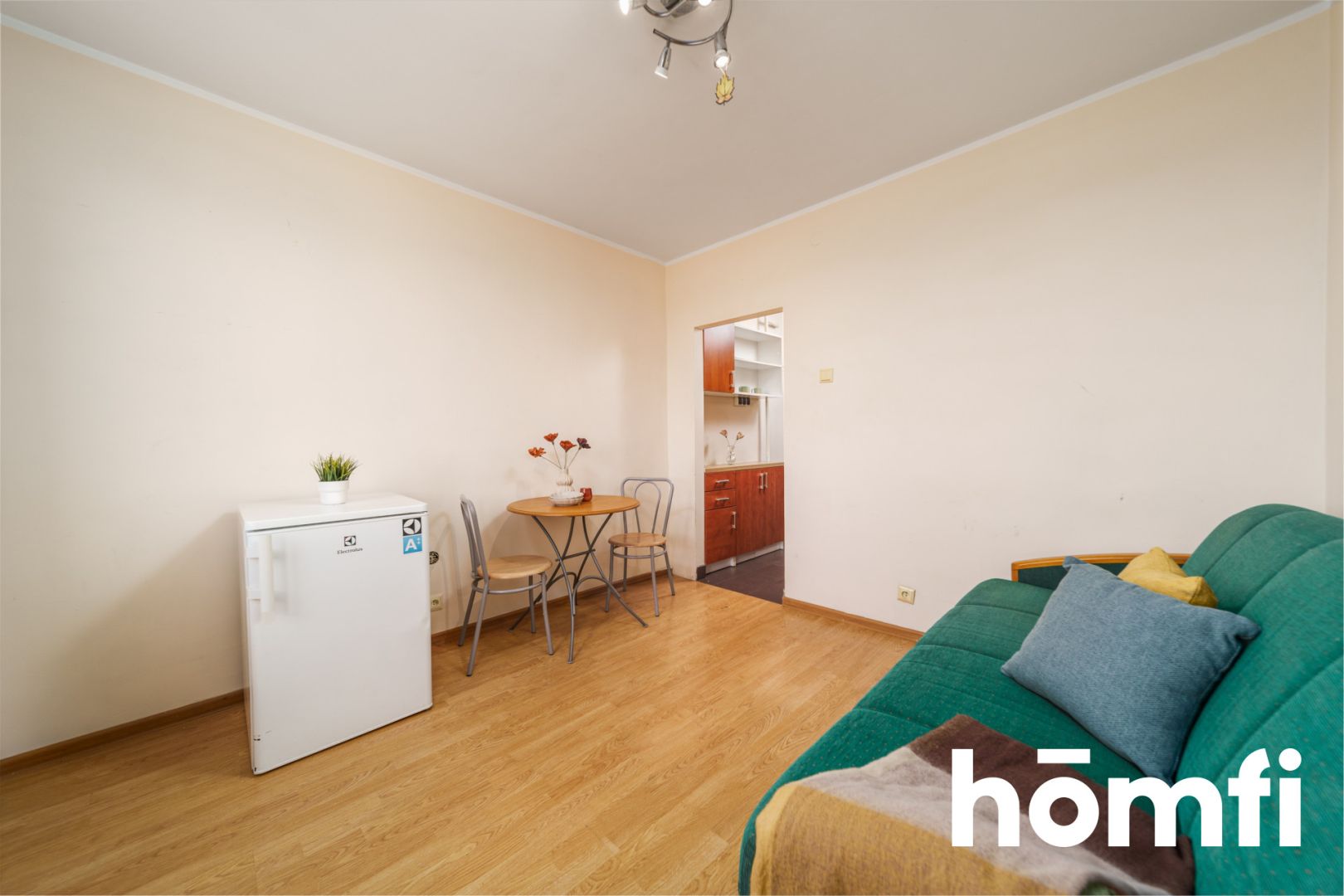 Studio apartment + parking, downtown, view of the Shipyards - Apartment - Rent - Gdańsk, Śródmieście