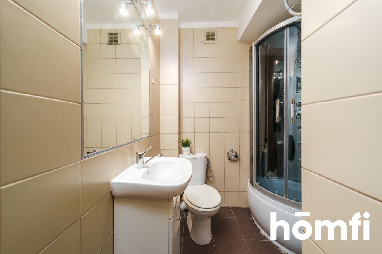 Studio apartment + parking, downtown, view of the Shipyards - Apartment - Rent - Gdańsk, Śródmieście