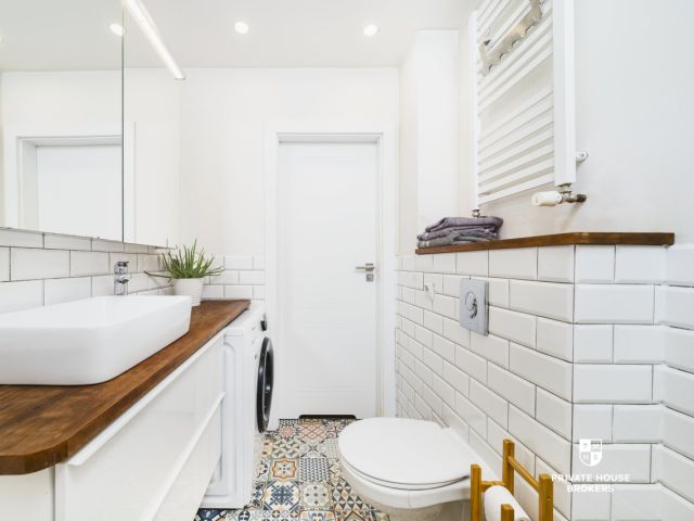 One-bedroom apartment at Bartla street | garage+storage - Apartment - Sale - Kraków, Podgórze / Kliny