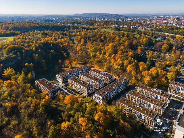 Unique one-bedroom apartment with a garden in an investment with a private park for residents - Wielicka Garden - Apartment - Sale - Kraków, Podgórze / Podgórze