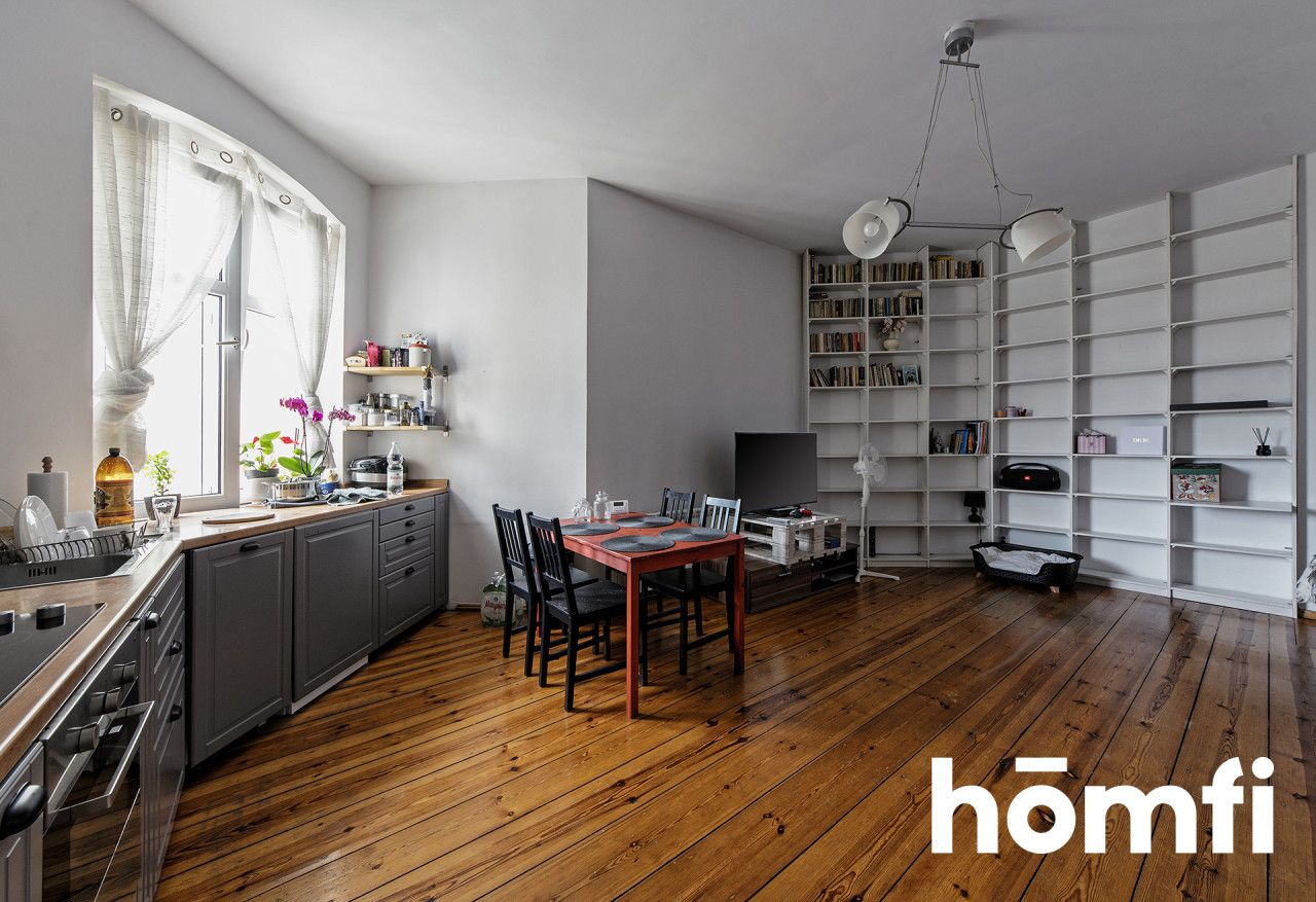 {2-room flat in historic bulding - Квартира - Продаж - Poznań, Centrum