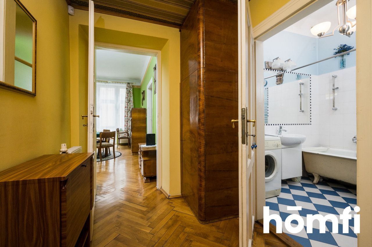 Spacious two-room apartment with a balcony, Szlak Street - Apartment - Rent - Kraków, Śródmieście / Stare Miasto