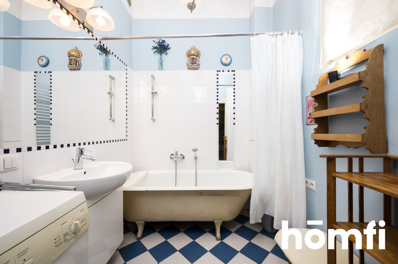 Spacious two-room apartment with a balcony, Szlak Street - Apartment - Rent - Kraków, Śródmieście / Stare Miasto