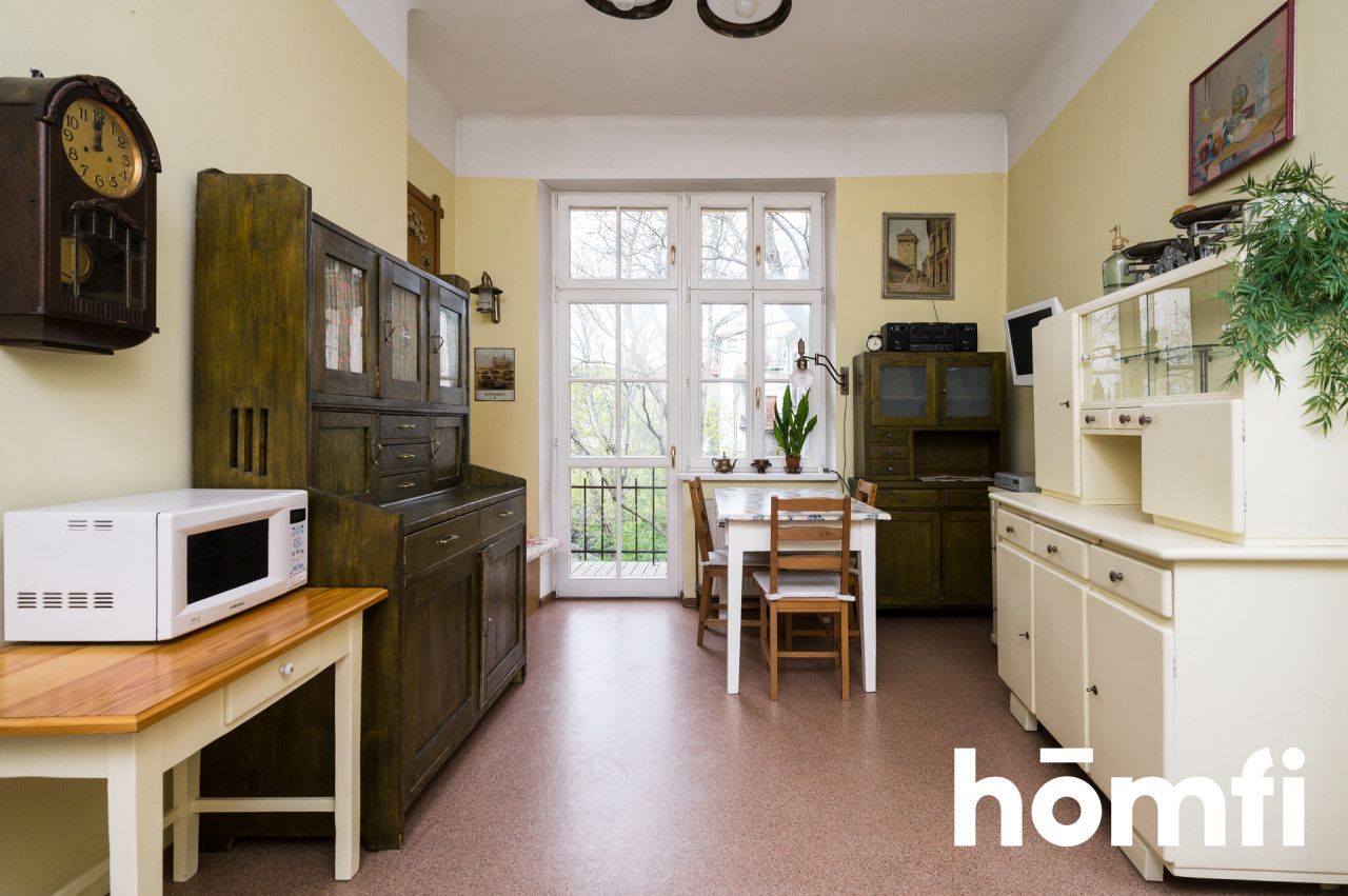 Spacious two-room apartment with a balcony, Szlak Street - Apartment - Rent - Kraków, Śródmieście / Stare Miasto