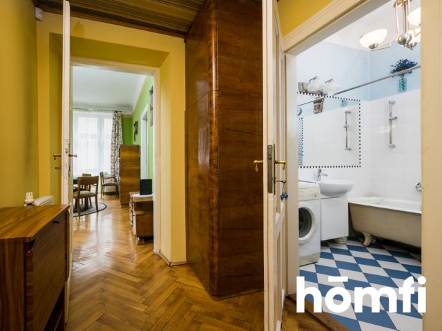 Spacious two-room apartment with a balcony, Szlak Street - Apartment - Rent - Kraków, Śródmieście / Stare Miasto