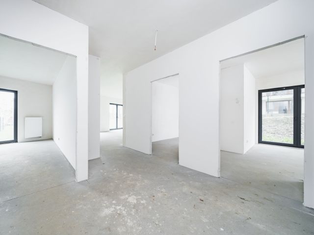 Comfortable 4-room apartment with a large garden - Квартира - Продаж - Wielicki, Wieliczka