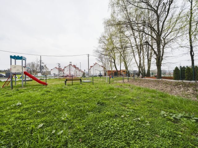 Comfortable 4-room apartment with a large garden - Квартира - Продаж - Wielicki, Wieliczka