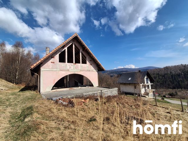 HOUSE WITH A MOUNTAIN VIEW WITH A PLOT OF 3373 m2 BRENNA - Дім - Продаж - Cieszyński, Brenna