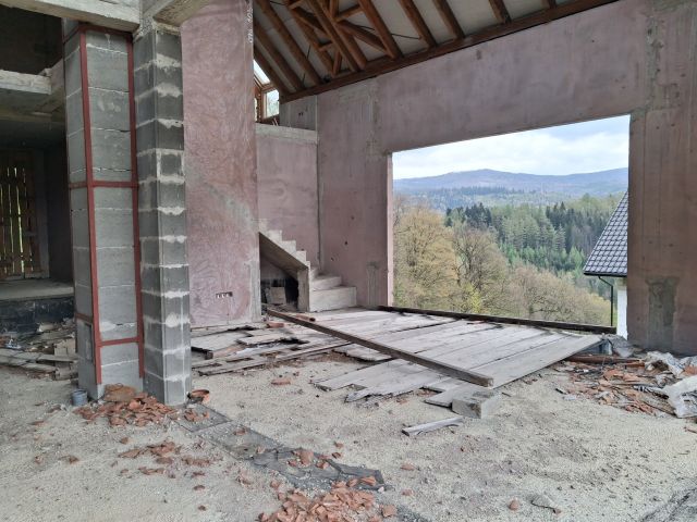 HOUSE WITH A MOUNTAIN VIEW WITH A PLOT OF 3373 m2 BRENNA - Дім - Продаж - Cieszyński, Brenna