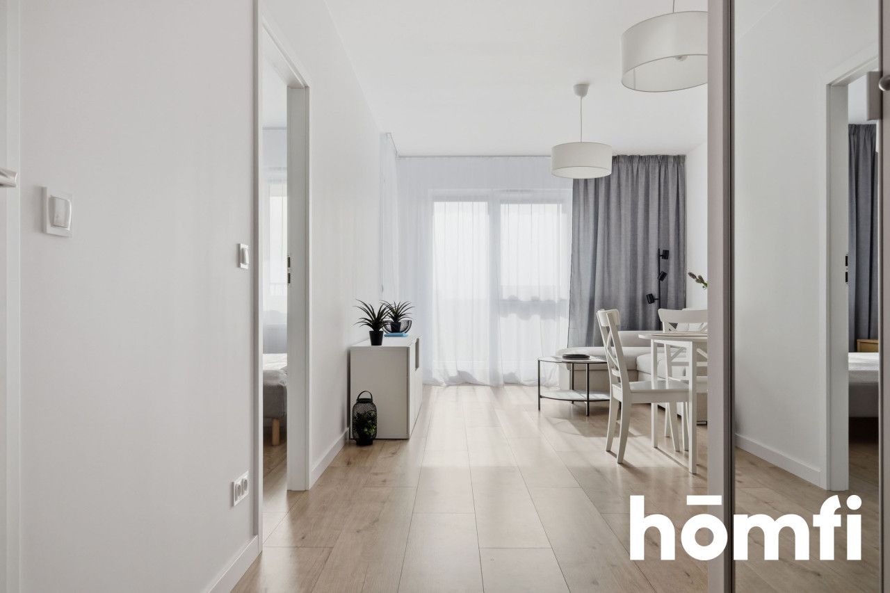 Modern 1-Bedroom Apartment with AC and a Panoramic View of Warsaw | Kotsisa 2 - Квартира - Оренда - Warszawa, Praga-Północ