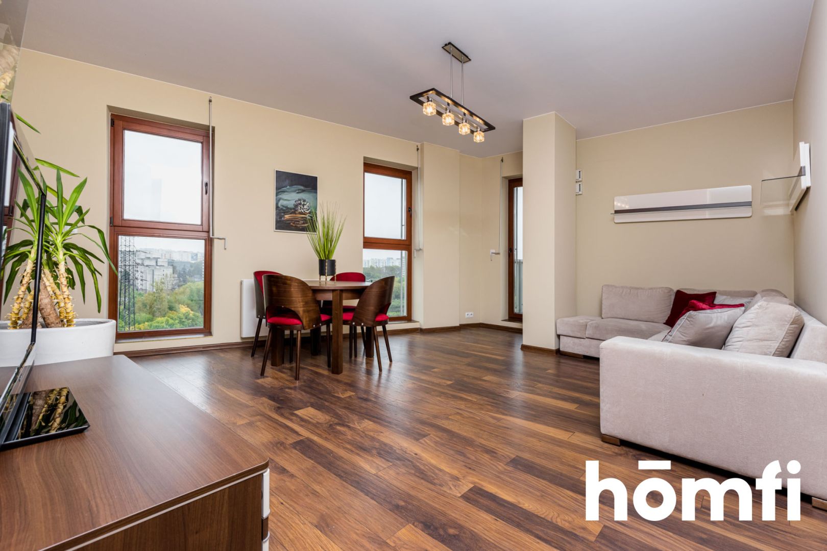 TWO-ROOM APARTMENT WITH A VIEW ON SŁUŻEWIEC - Квартира - Оренда - Warszawa, Mokotów