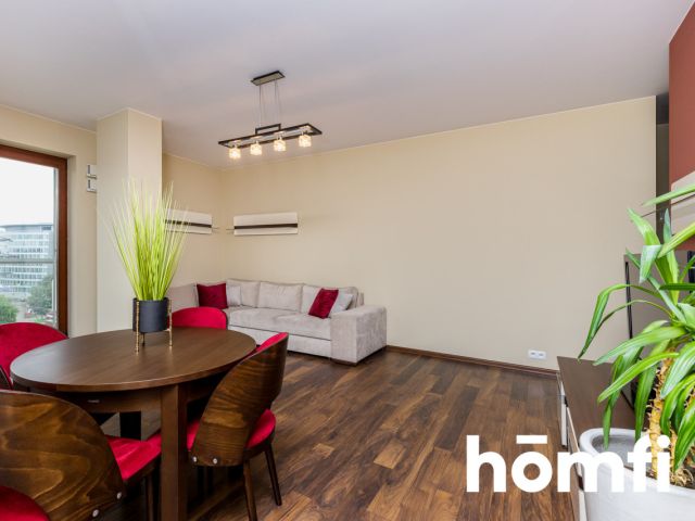 TWO-ROOM APARTMENT WITH A VIEW ON SŁUŻEWIEC - Apartment - Rent - Warszawa, Mokotów