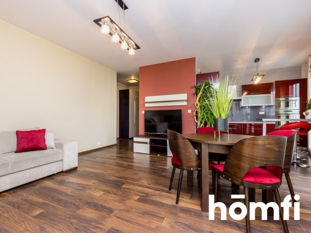 TWO-ROOM APARTMENT WITH A VIEW ON SŁUŻEWIEC - Apartment - Rent - Warszawa, Mokotów