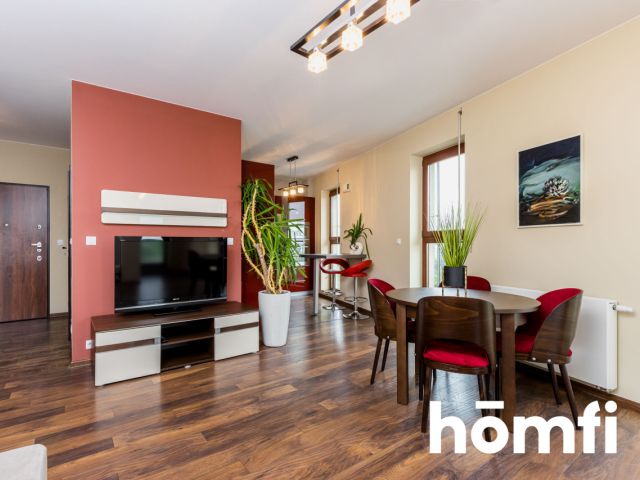 TWO-ROOM APARTMENT WITH A VIEW ON SŁUŻEWIEC - Apartment - Rent - Warszawa, Mokotów