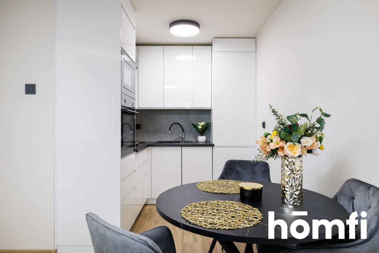 Ready-to-move-in 2-room apartment | os. Na Lotnisku 6, Kraków - Apartment - Sale - Kraków, Nowa Huta / Bieńczyce