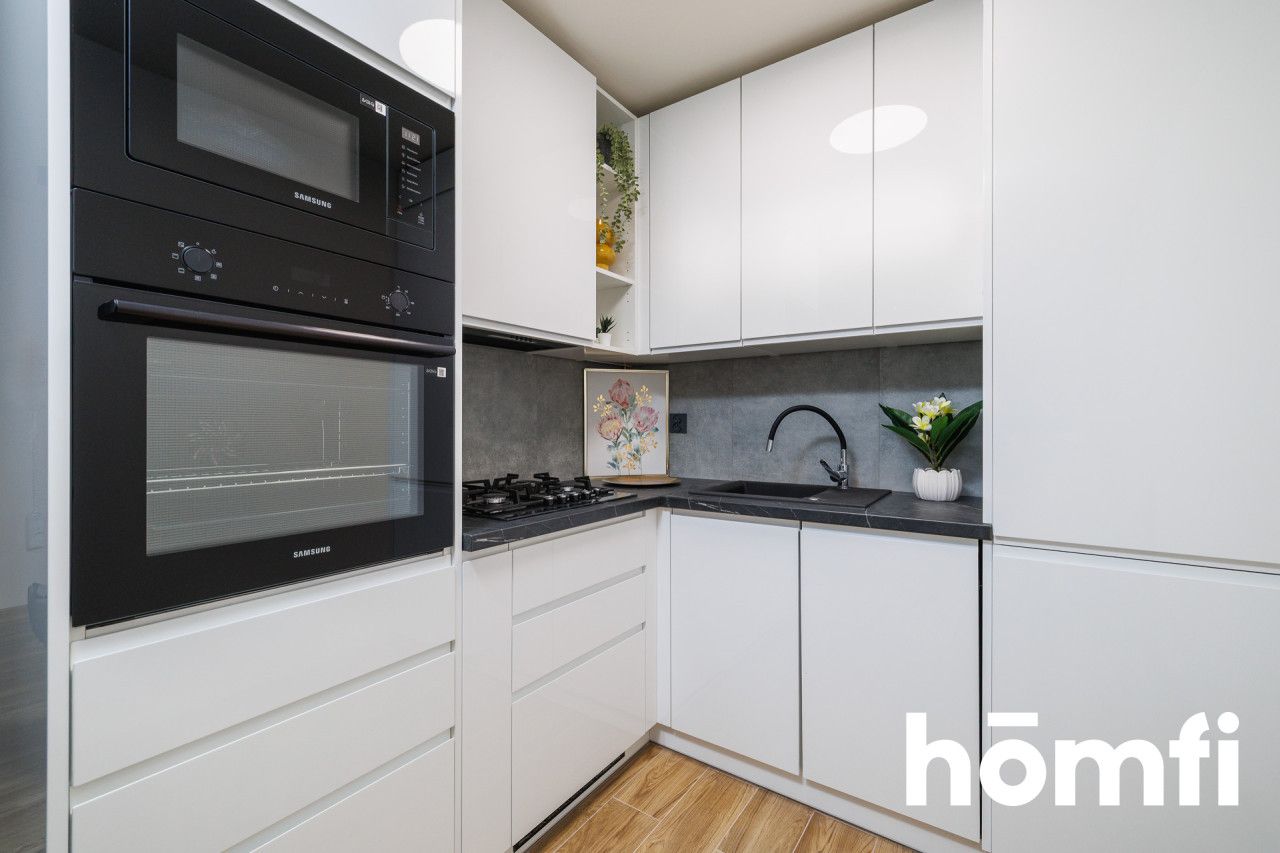 Ready-to-move-in 2-room apartment | os. Na Lotnisku 6, Kraków - Apartment - Sale - Kraków, Nowa Huta / Bieńczyce