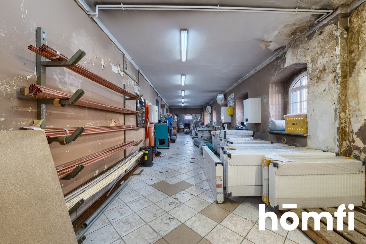 Investment Property in Świebodzice - Комерційне приміщення - Продаж - Świdnicki, Świebodzice