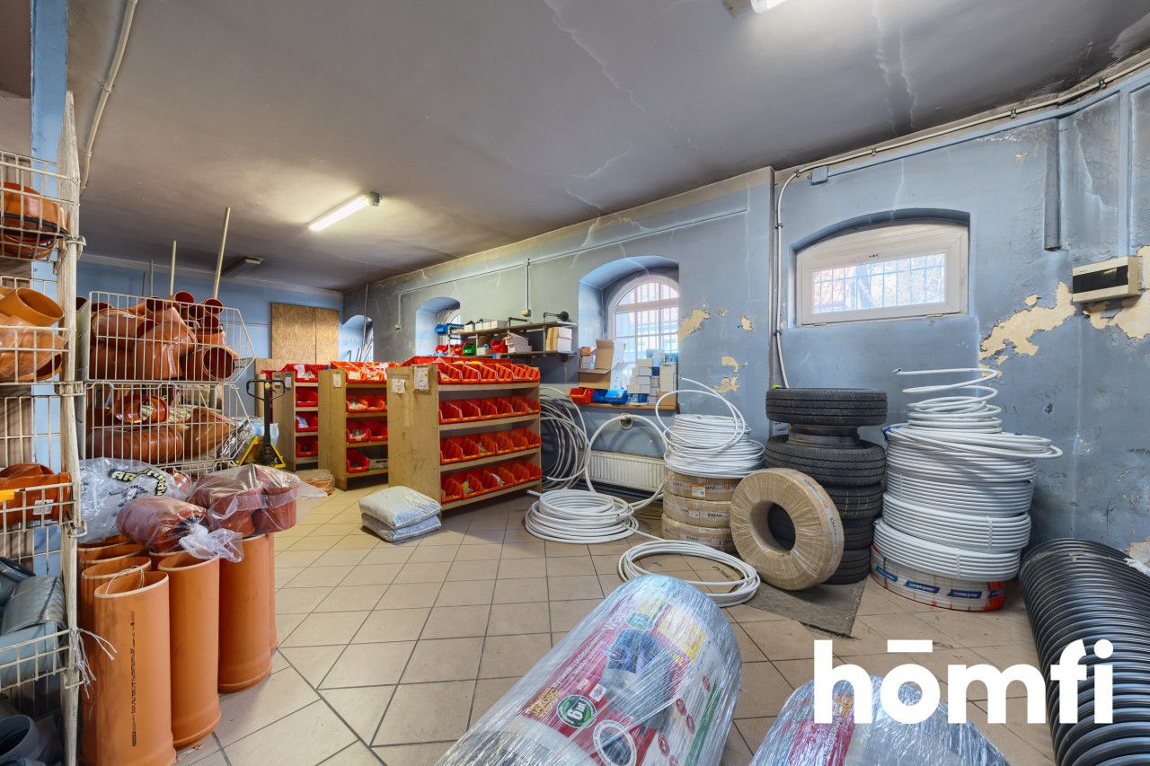 Investment Property in Świebodzice - Комерційне приміщення - Продаж - Świdnicki, Świebodzice