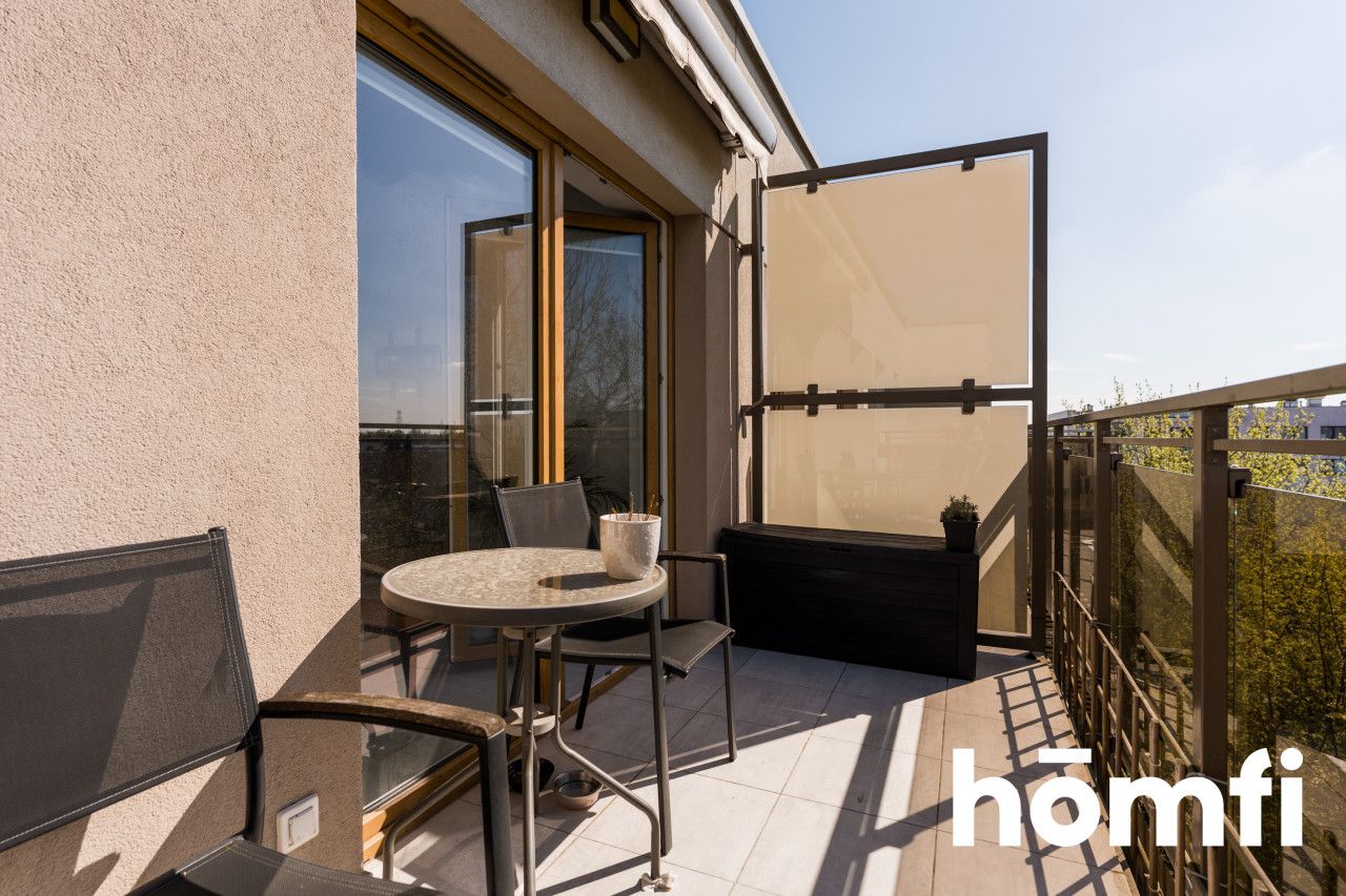 Spacious 3-room apartment with a large balcony - Apartment - Sale - Piaseczyński, Piaseczno / Józefosław