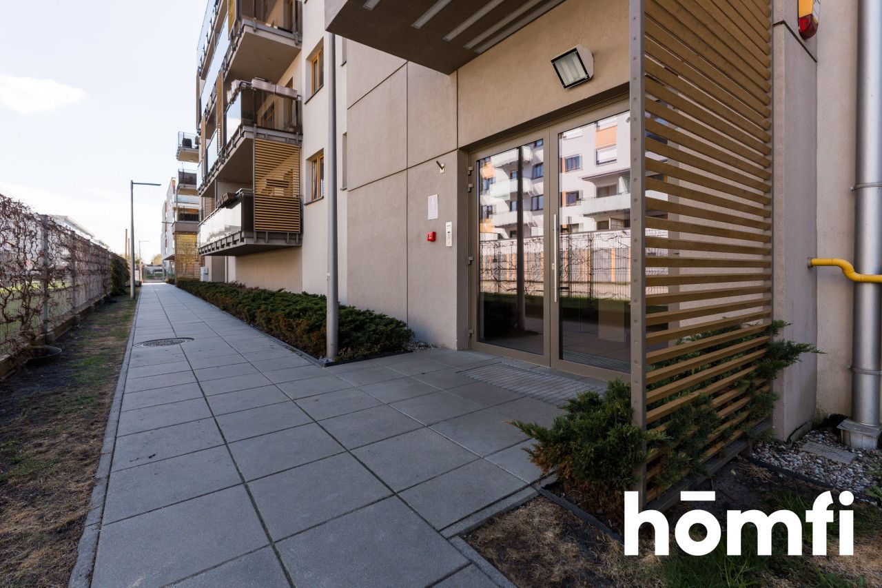 Spacious 3-room apartment with a large balcony - Apartment - Sale - Piaseczyński, Piaseczno / Józefosław