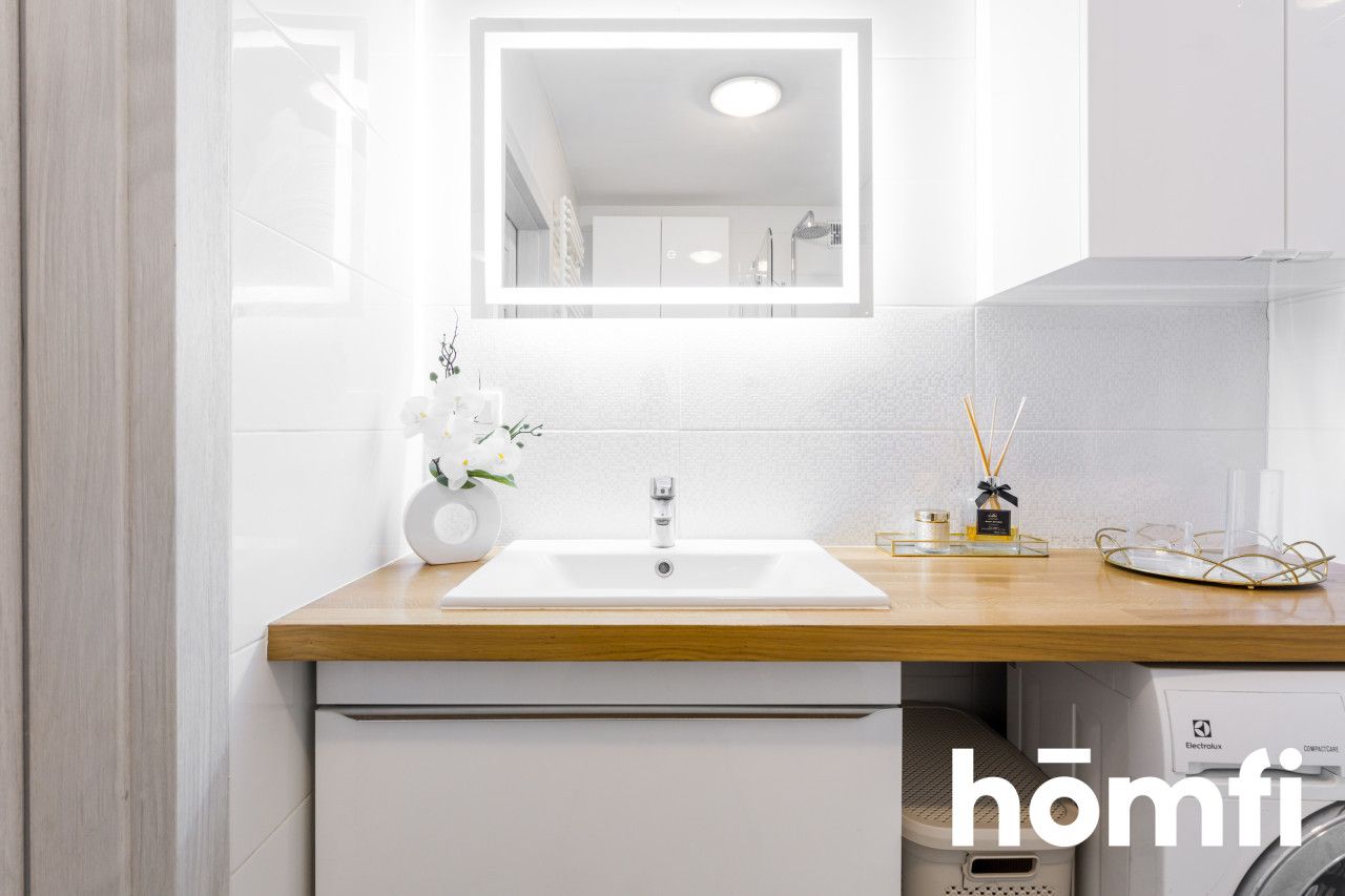 Spacious 3-room apartment with a large balcony - Apartment - Sale - Piaseczyński, Piaseczno / Józefosław