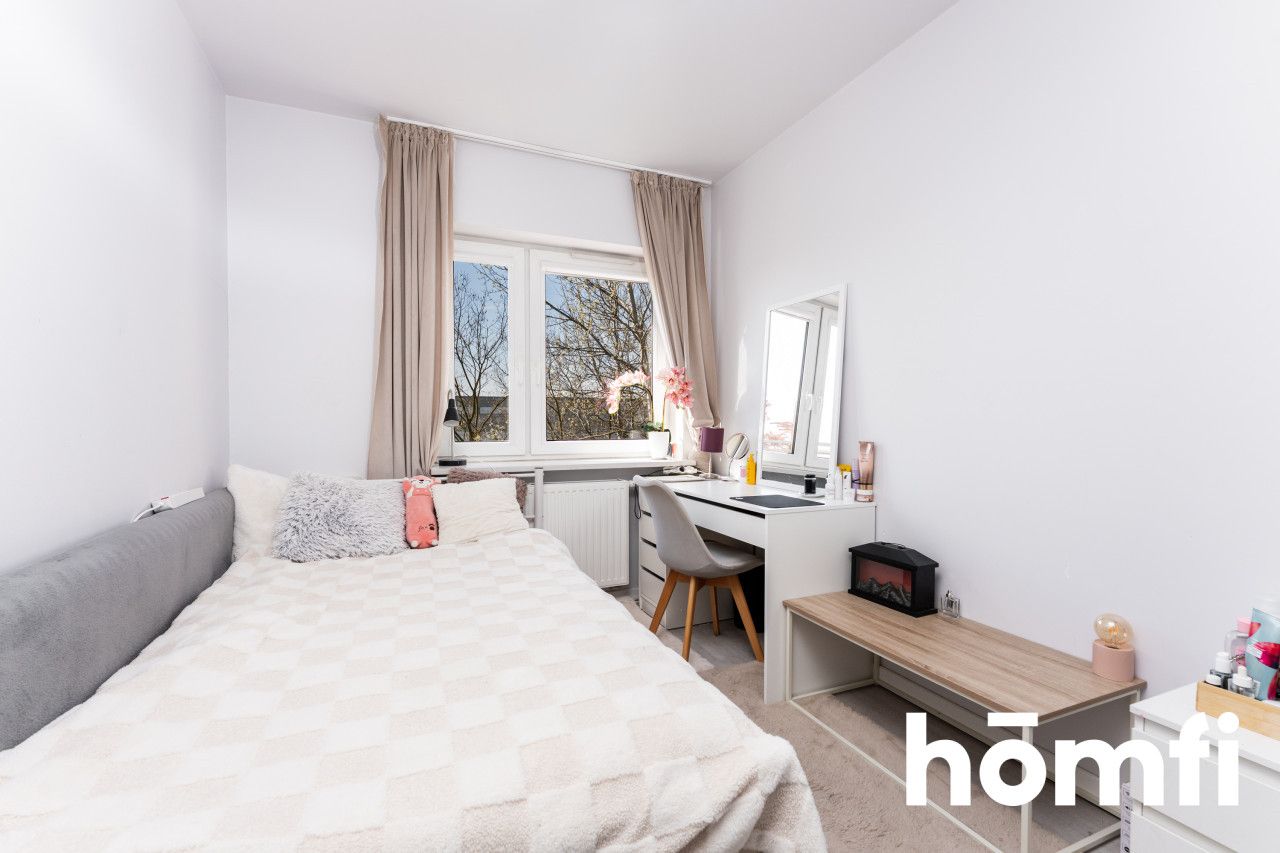 Spacious 3-room apartment with a large balcony - Apartment - Sale - Piaseczyński, Piaseczno / Józefosław