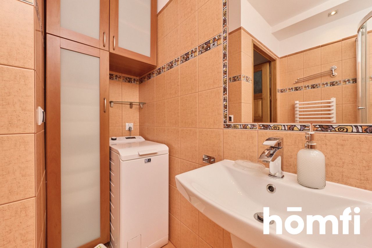 Spacious 4-room apartment on Kiemliczów Street | Close to the airport - Apartment - Rent - Wrocław, Fabryczna / Żerniki