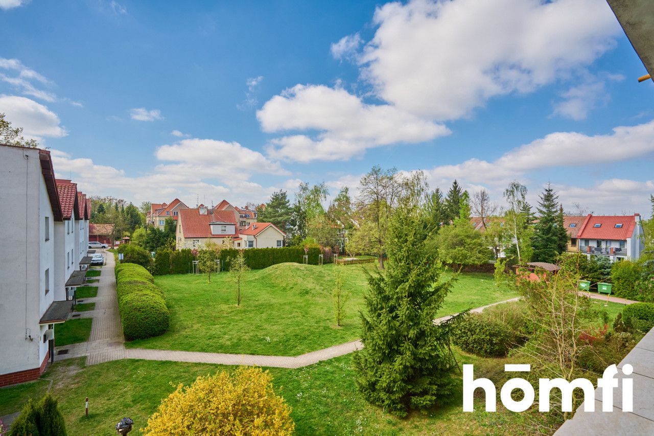 Spacious 4-room apartment on Kiemliczów Street | Close to the airport - Apartment - Rent - Wrocław, Fabryczna / Żerniki