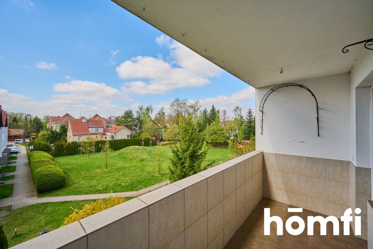 Spacious 4-room apartment on Kiemliczów Street | Close to the airport - Apartment - Rent - Wrocław, Fabryczna / Żerniki