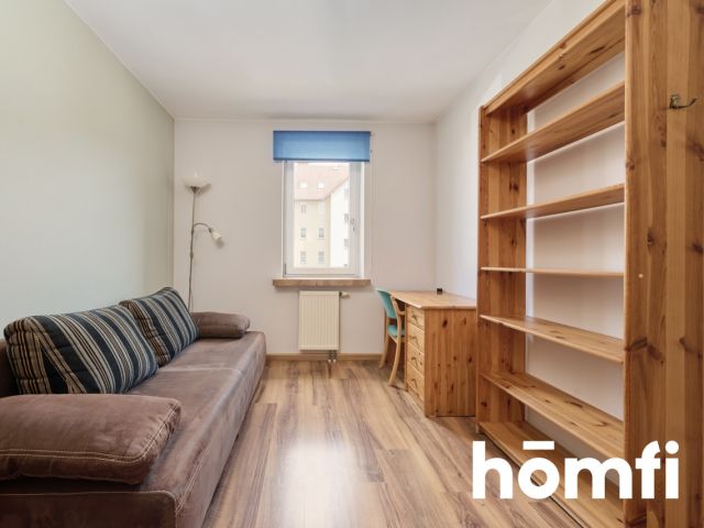 Spacious 4-room apartment on Kiemliczów Street | Close to the airport - Apartment - Rent - Wrocław, Fabryczna / Żerniki
