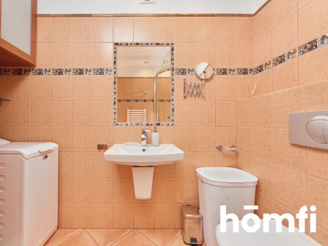 Spacious 4-room apartment on Kiemliczów Street | Close to the airport - Apartment - Rent - Wrocław, Fabryczna / Żerniki
