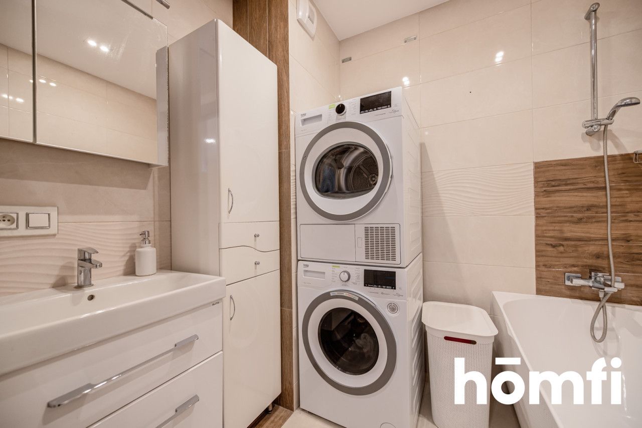 Elegant and spacious apartment with two parking spaces in a gated community in Radom - Квартира - Продаж - Radom, Ustronie