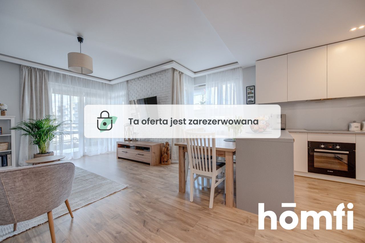 Elegant and spacious apartment with two parking spaces in a gated community in Radom - Квартира - Продаж - Radom, Ustronie