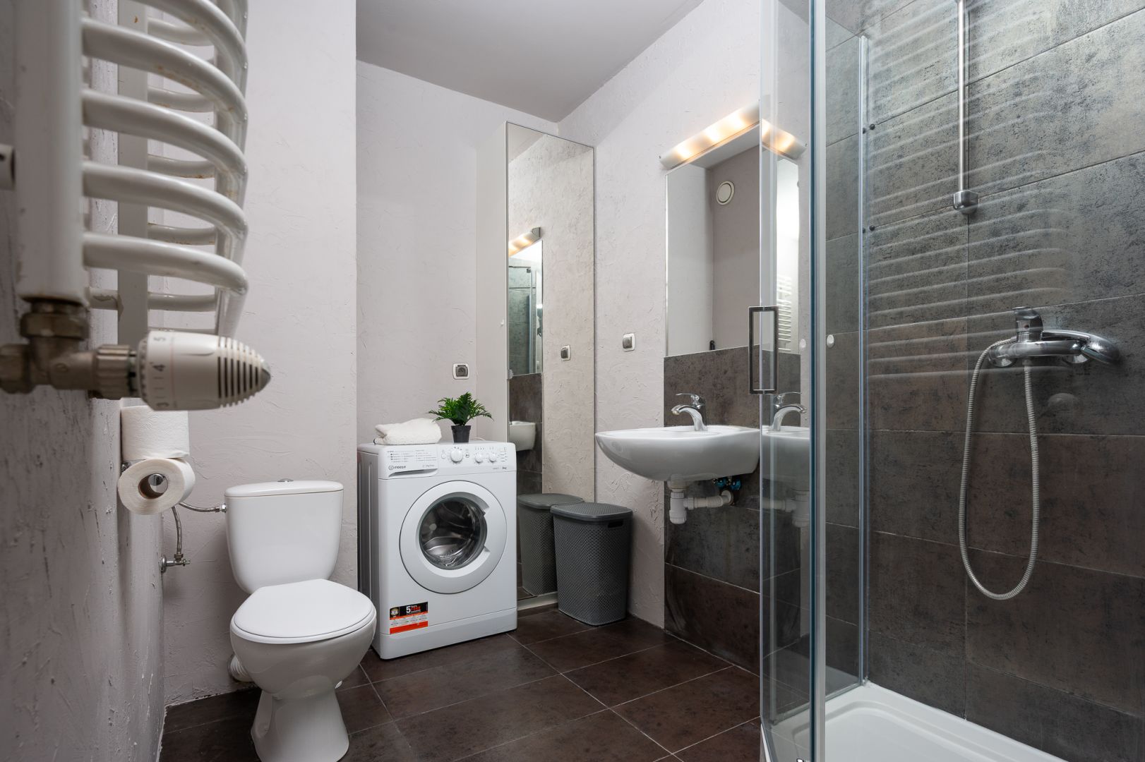 Spacious studio flat at Mozarta street - Квартира - Оренда - Kraków, Krowodrza / Prądnik Biały