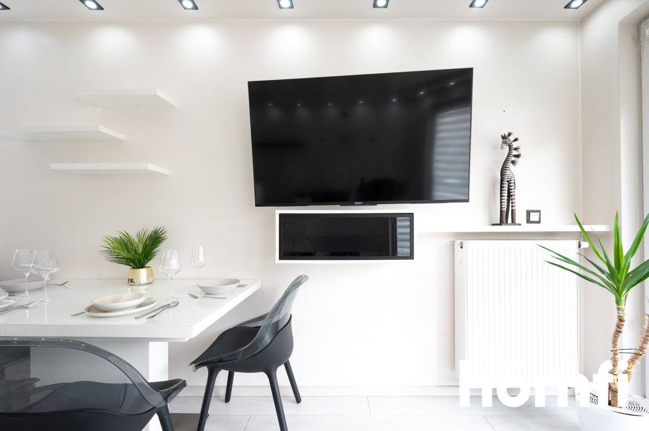 3 ROOMS CHEŁMOŃSKIEGO | GARAGE | BALCONY| IKEA - Apartment - Rent - Kraków, Krowodrza / Bronowice Wielkie