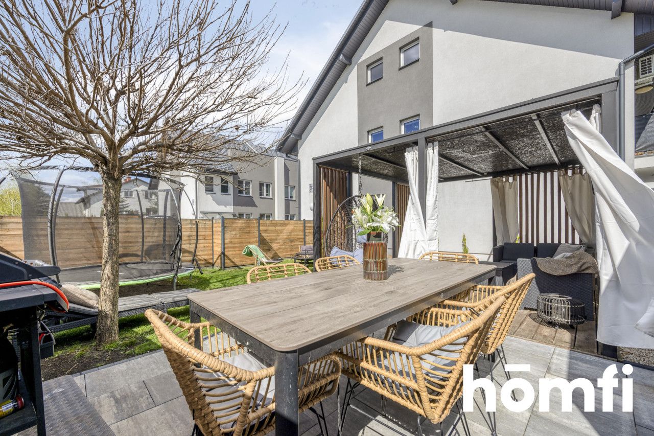 Comfortable 5-room apartment with a garden and two parking spaces - Квартира - Продаж - Rzeszów, Budziwój