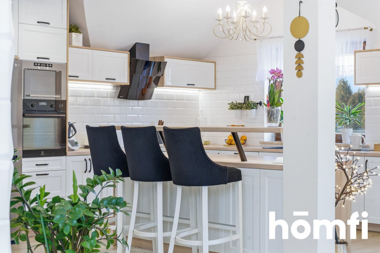 Exceptional Premium Home in the Zamysłów District - Дім - Продаж - Rybnik, Zamysłów