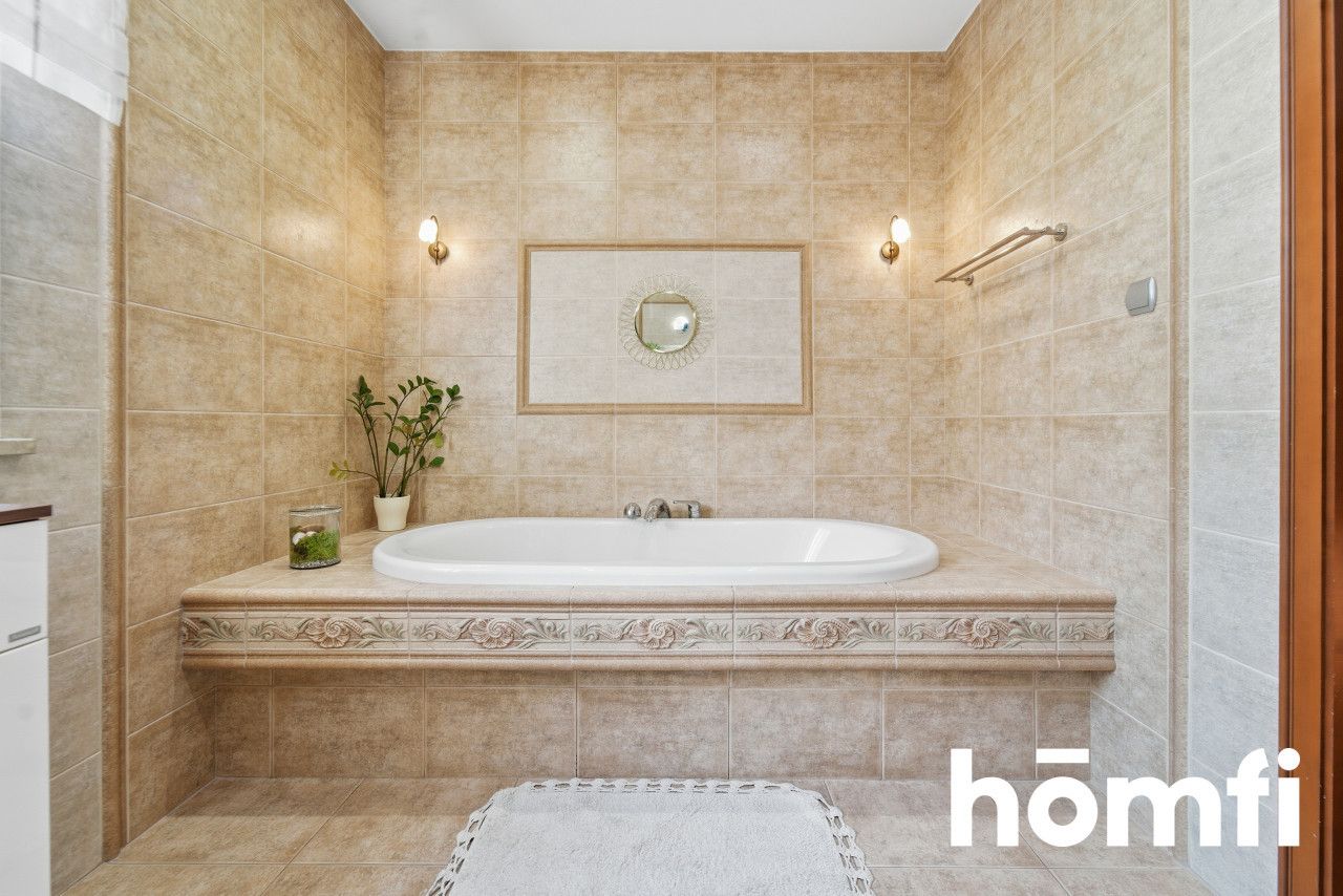 Exceptional Premium Home in the Zamysłów District - Дім - Продаж - Rybnik, Zamysłów