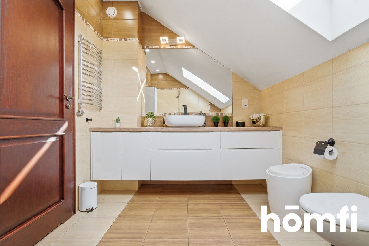 Exceptional Premium Home in the Zamysłów District - Дім - Продаж - Rybnik, Zamysłów