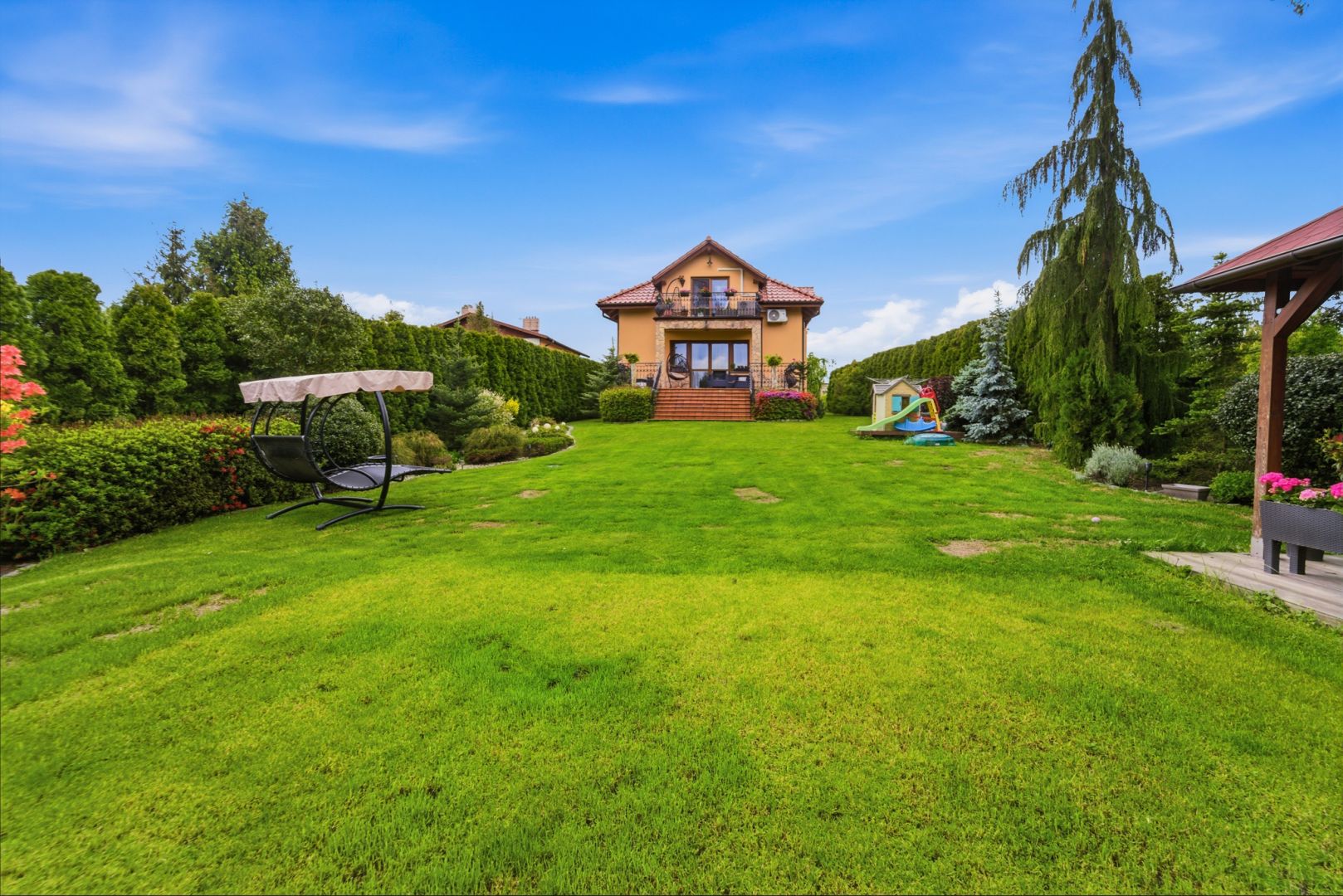 Exceptional Premium Home in the Zamysłów District - Дім - Продаж - Rybnik, Zamysłów
