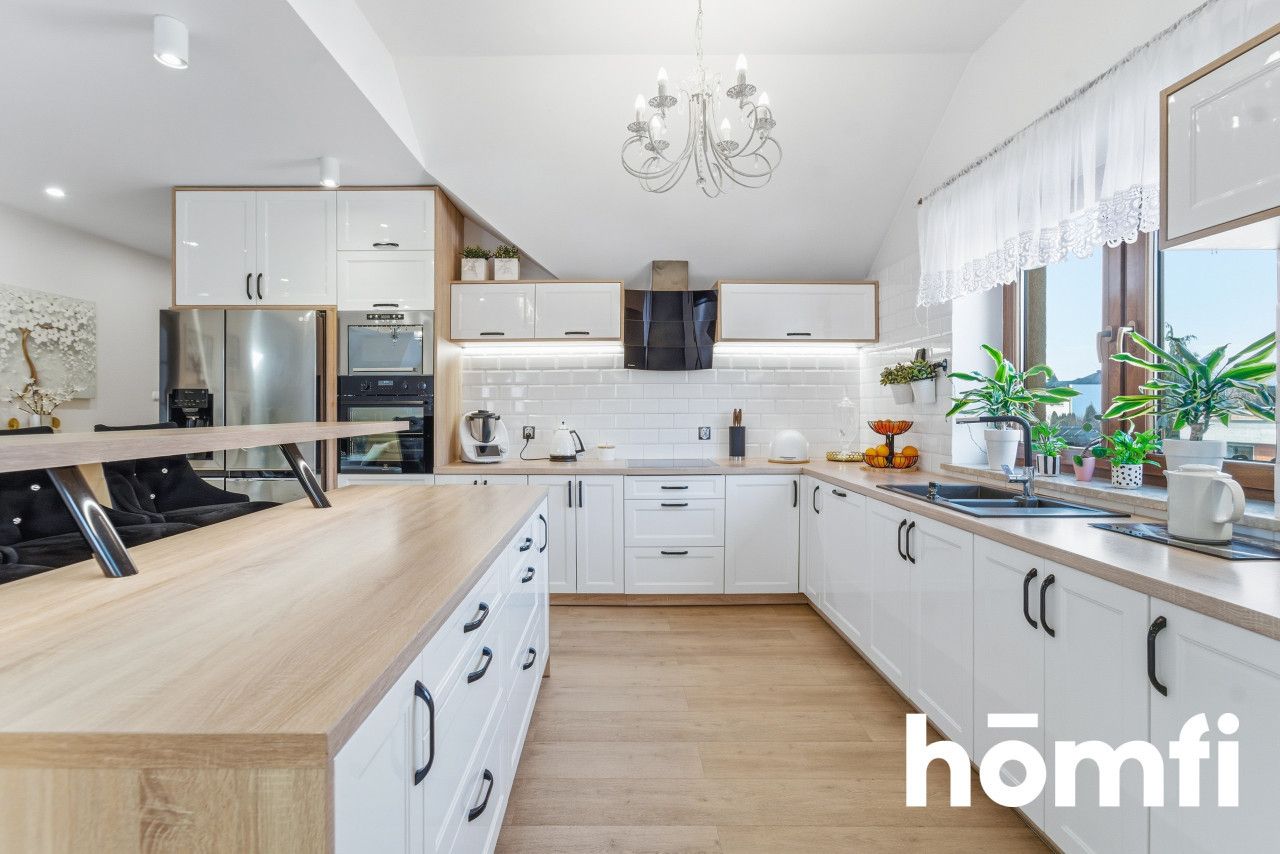 Exceptional Premium Home in the Zamysłów District - Дім - Продаж - Rybnik, Zamysłów