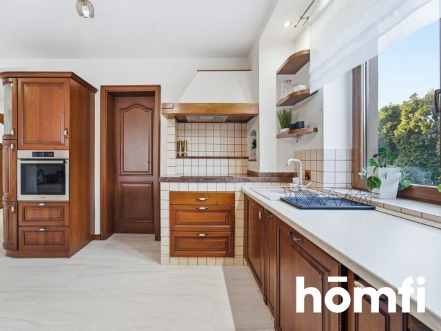 Exceptional Premium Home in the Zamysłów District - Дім - Продаж - Rybnik, Zamysłów