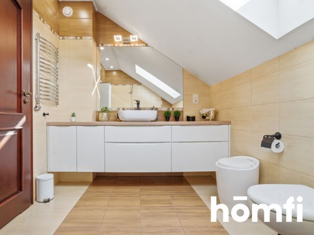 Exceptional Premium Home in the Zamysłów District - Дім - Продаж - Rybnik, Zamysłów