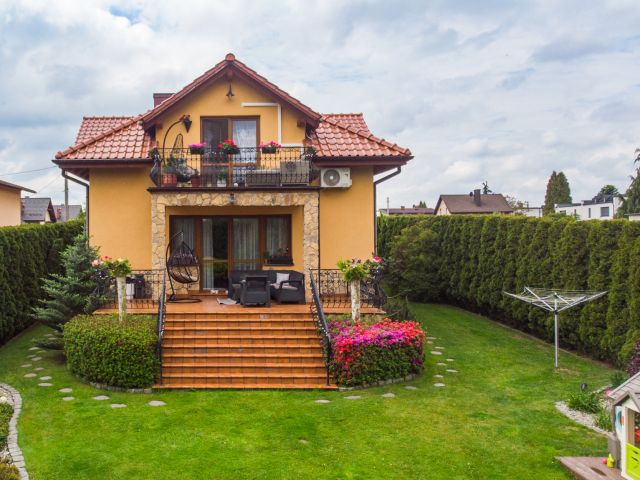 Exceptional Premium Home in the Zamysłów District - Дім - Продаж - Rybnik, Zamysłów