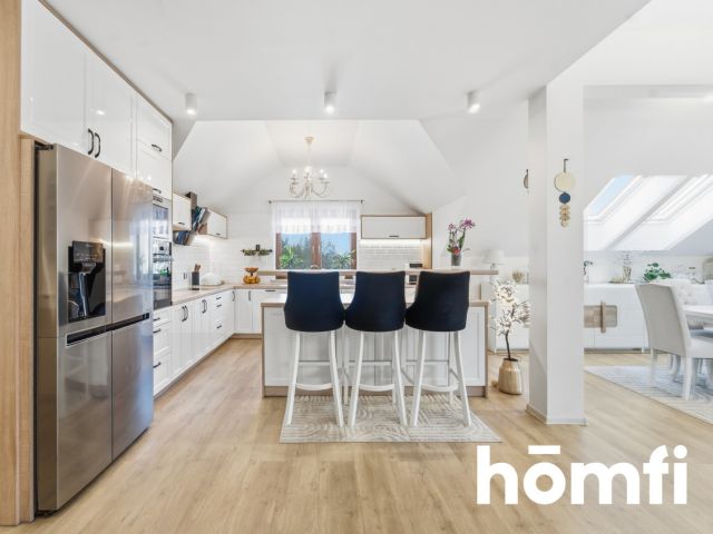 Exceptional Premium Home in the Zamysłów District - Дім - Продаж - Rybnik, Zamysłów